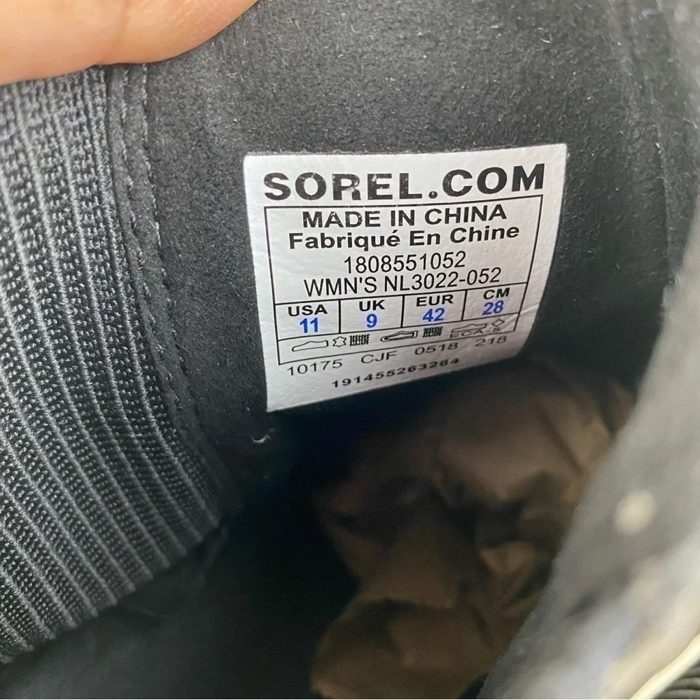 SOREL JOAN OF ARCTIC ANKLE BOOTIES WEDGES